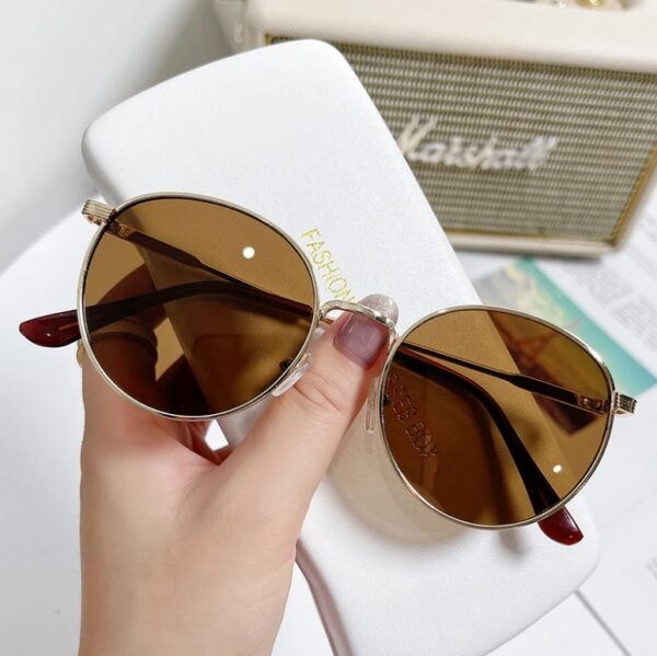 Classic Round Sunglasses
