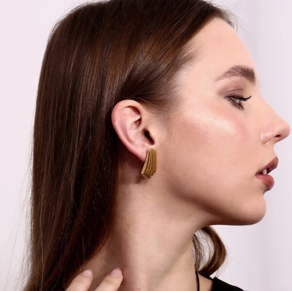 The Dolly Deco Earrings - Image 4