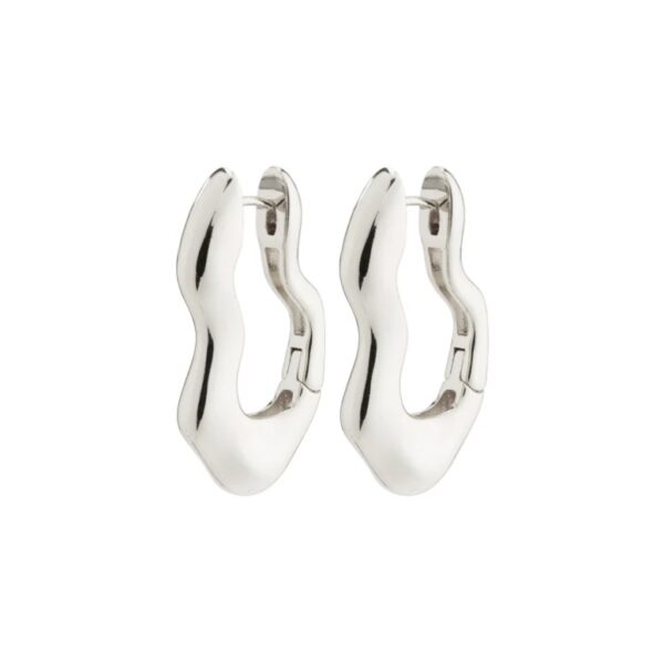 Loulia Chunky Wave Earrings - Image 4