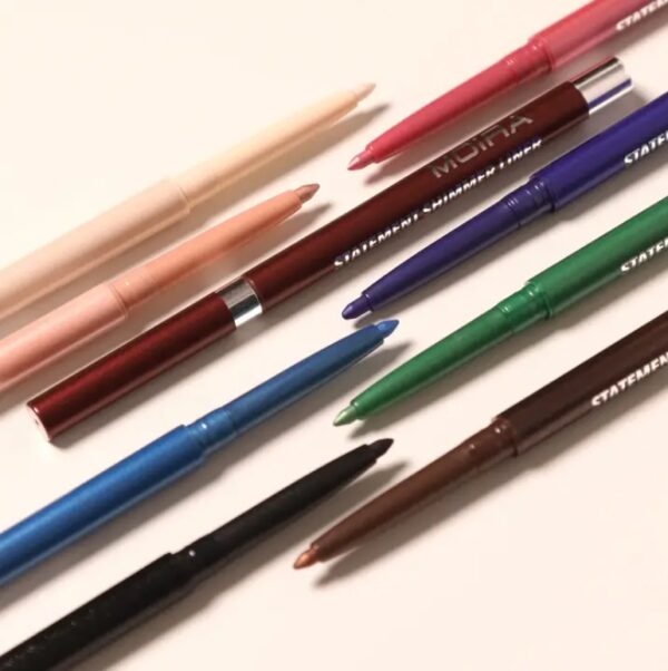 Statement Shimmer Eye Liner