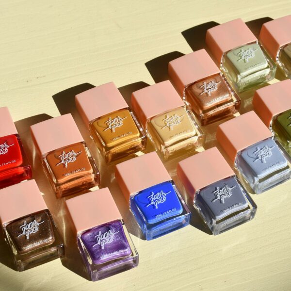 Glam + Grace Nail Polish - Mocha - Image 4