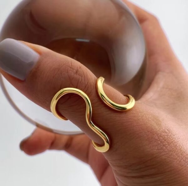 Asymmetric Wrap Ring