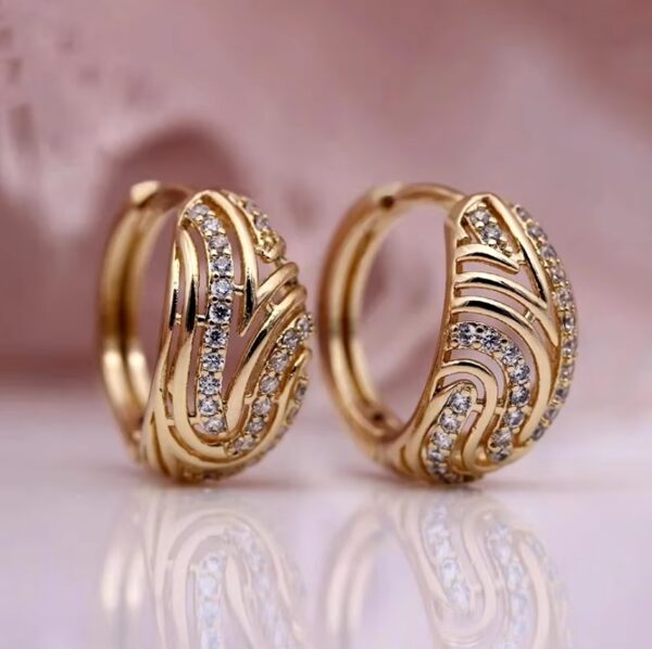 Deco Cut-Out Hoops