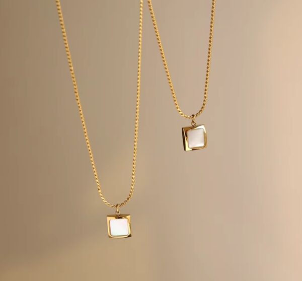 Glossy Shell Pendant - Image 2