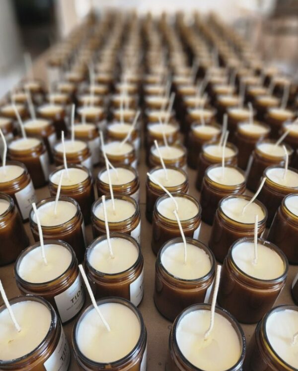 Coastal Woods Botanical Candle - Image 3